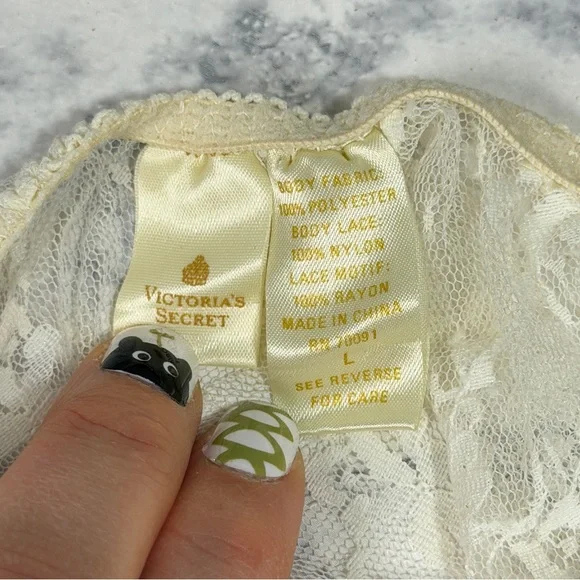 Vintage 80s Victoria's Secret Gold Crown Label French Cut Panty white satin L - Picture 5 of 5